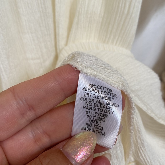 Cross Back boho Embroidered Lace Sleeves Blouse PTP-26/L-32 BNWT - Picture 8 of 10